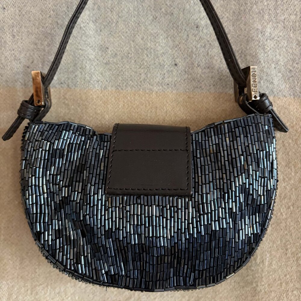 Beaded Fendi Croissant - Vintage - Picture 2 of 3